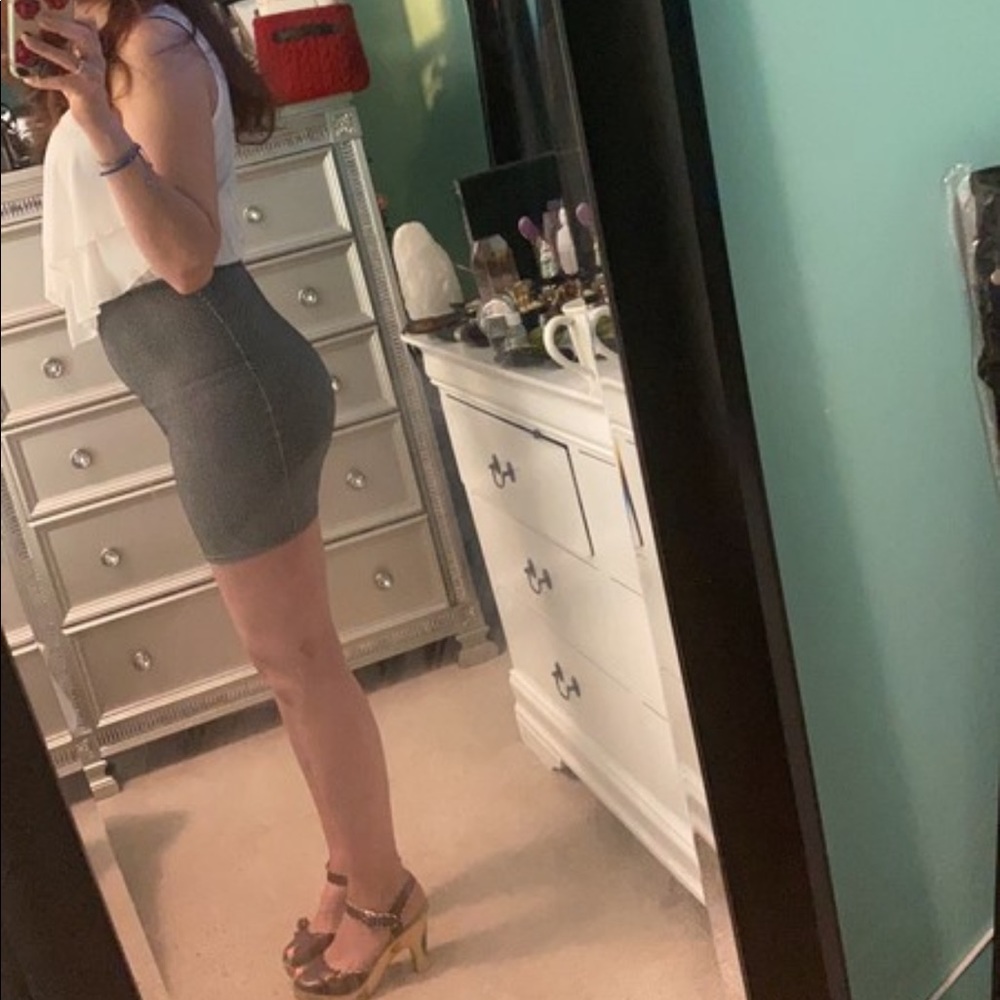 Mini dress - Picture 5 of 8